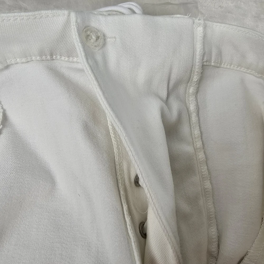 Express Shorts Mid Rise - Picture 7 of 12